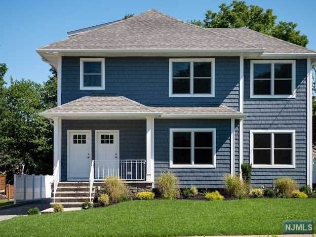 31 Hallberg Avenue - Photo 1