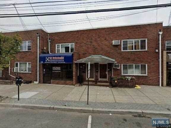546 Anderson Avenue - Photo 1