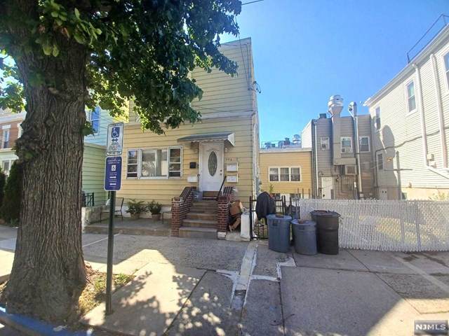 773 Irving Place - Photo 1