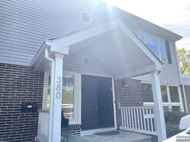 380 Van Nostrand Avenue - Photo 1