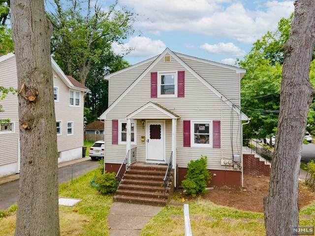 132 Queen Anne Road - Photo 1
