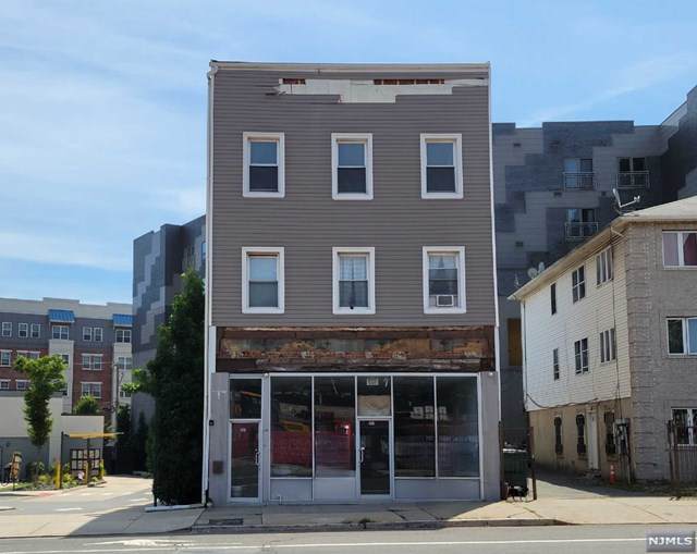 360 Broad Street - Photo 1