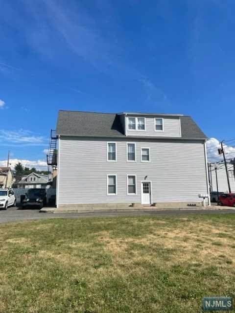 824 Van Houten Avenue - Photo 1