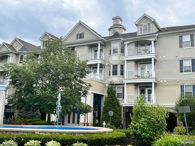 175 Rochelle Avenue - Photo 1
