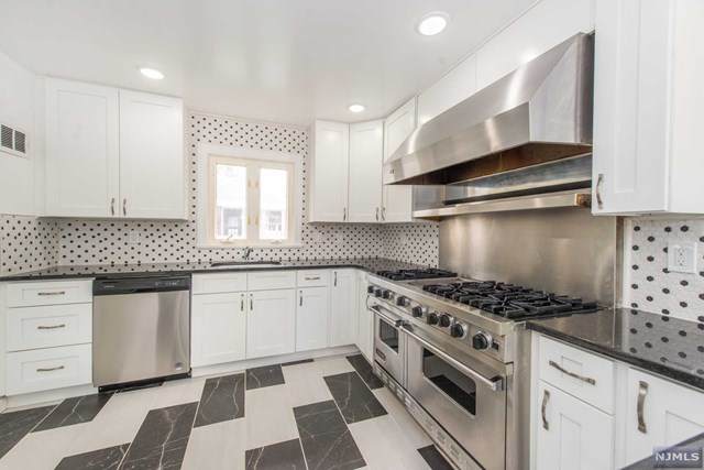 139 Arthur Street - Photo 1