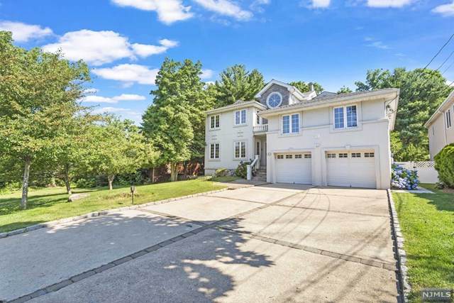 89 Irving Avenue - Photo 1