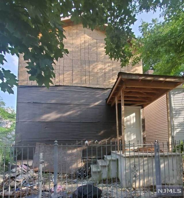 208 1st Street - Photo 1