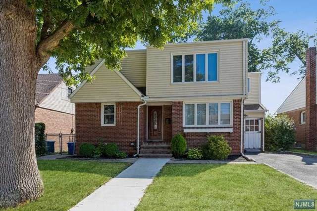 2-31 34th Street - Photo 1