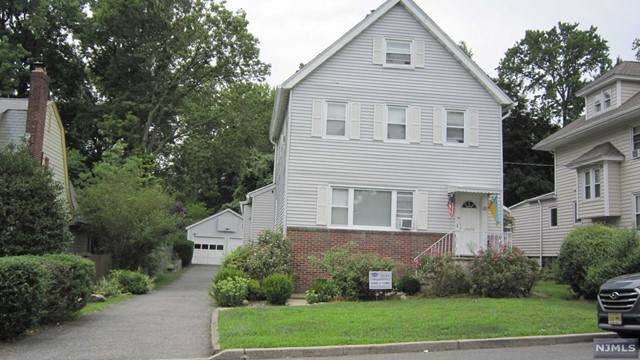 10 Bayview Avenue - Photo 1
