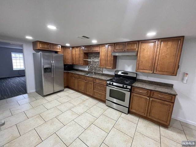 789 Main Street - Photo 1