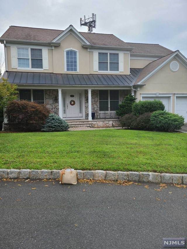 39 Continental Circle - Photo 1