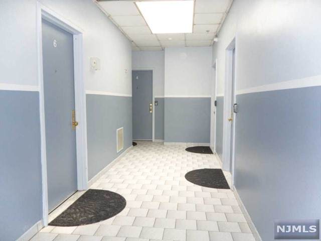 371-375 Anderson Avenue - Photo 1