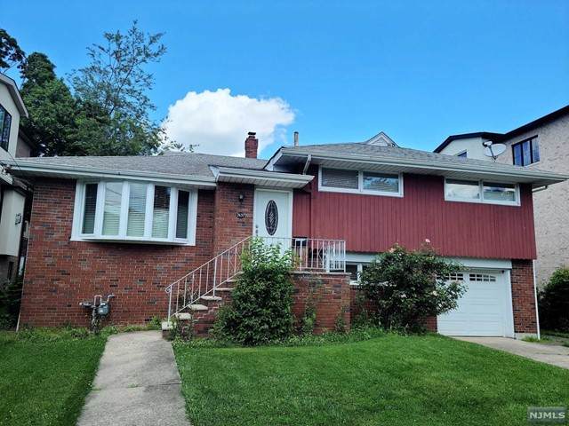 2457 Camner Street - Photo 1