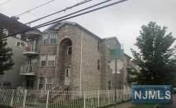 441-443 5th Street - Photo 1