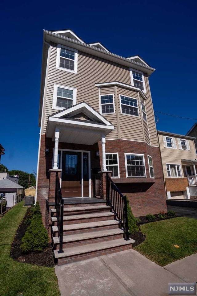 13 Mount Pleasant Avenue - Photo 1