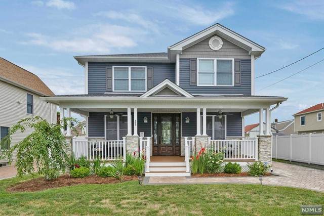 603 Oak Avenue - Photo 1