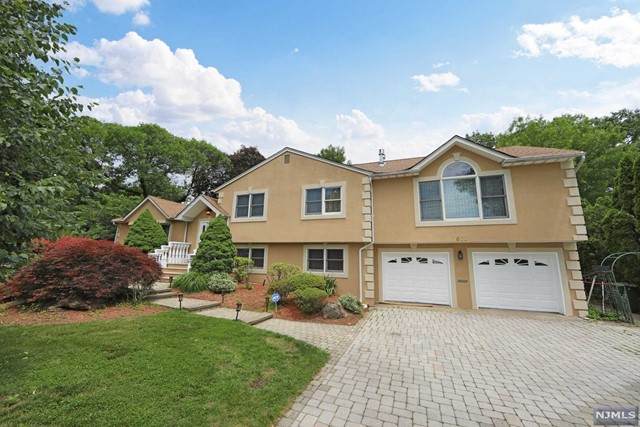 800 Paramus Road - Photo 1