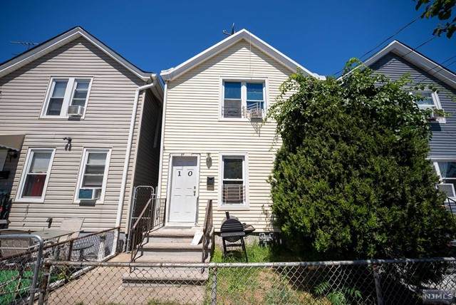 10 York Street - Photo 1