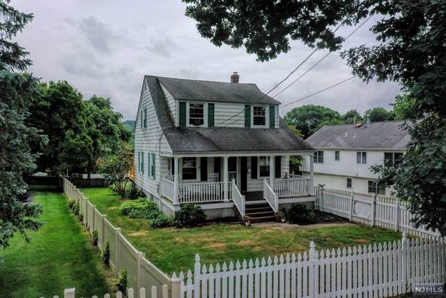 61 Island Road - Photo 1