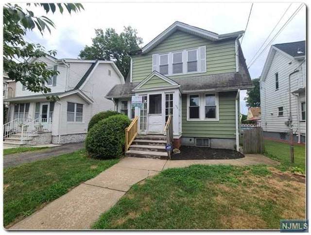199 Holmes Street - Photo 1