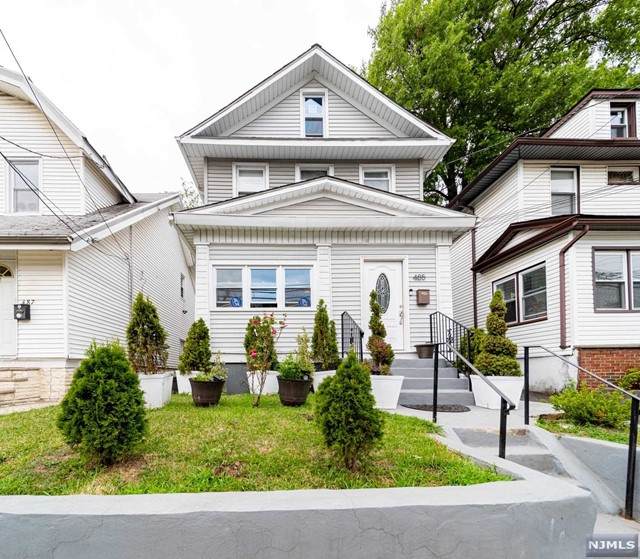 485 Stuyvesant Avenue - Photo 1