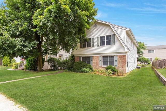 306 Midland Avenue - Photo 1