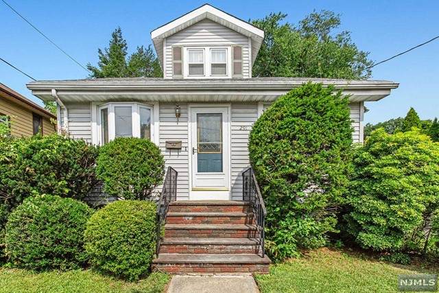 291 Louis Street - Photo 1