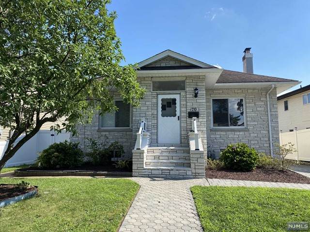 70 Delford Avenue - Photo 1
