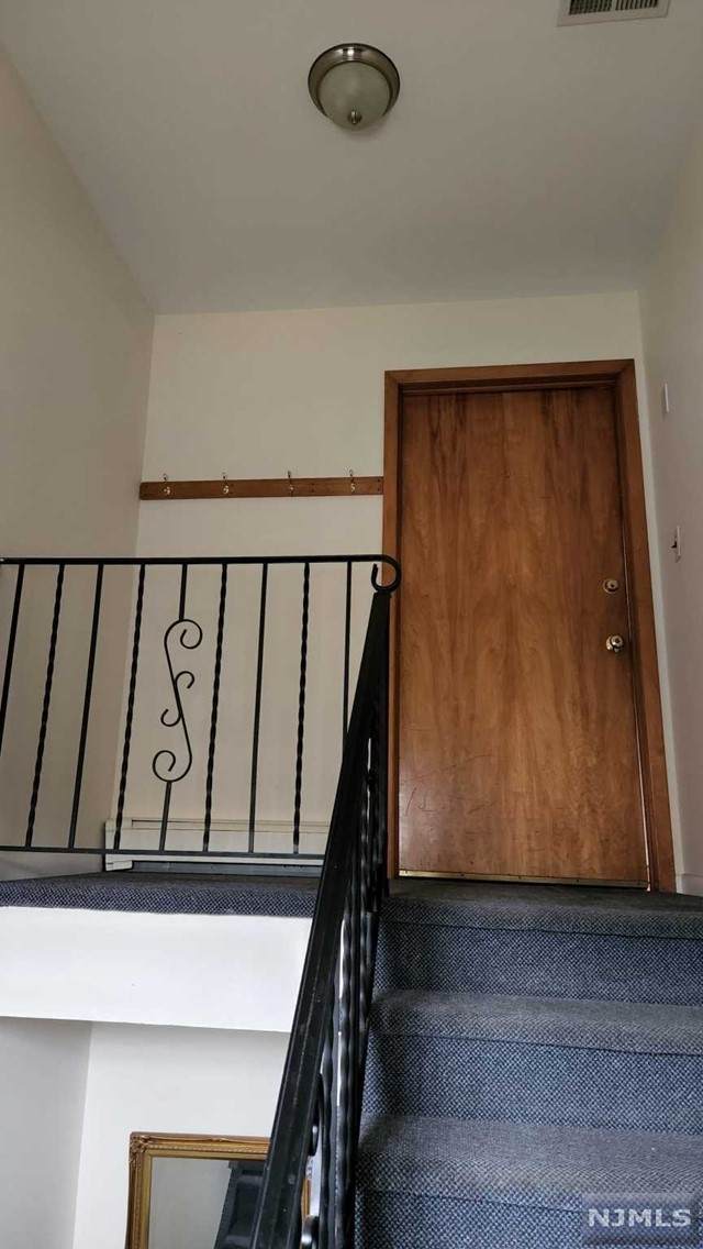 222 Palisades Boulevard - Photo 1
