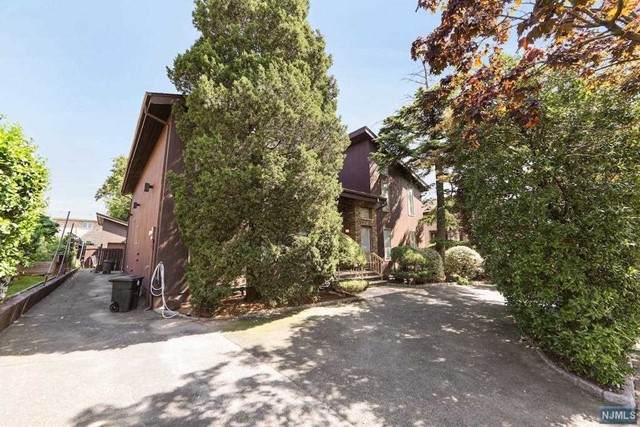 478 Abbott Avenue - Photo 1