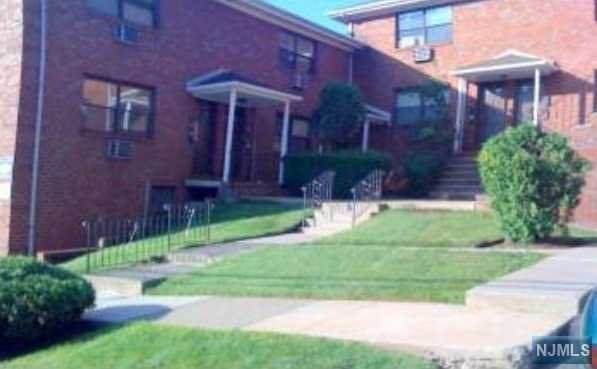 297 Essex Street - Photo 1