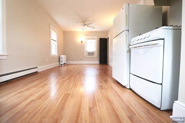 115 Quackenbush Avenue - Photo 1