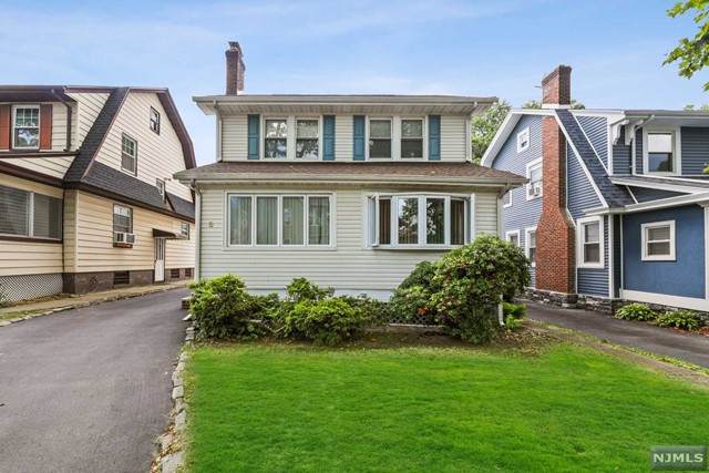 5 Roosevelt Avenue - Photo 1