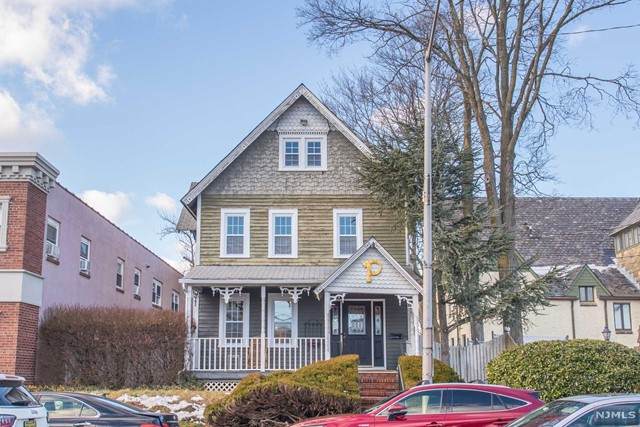 27 Diamond Spring Road - Photo 1