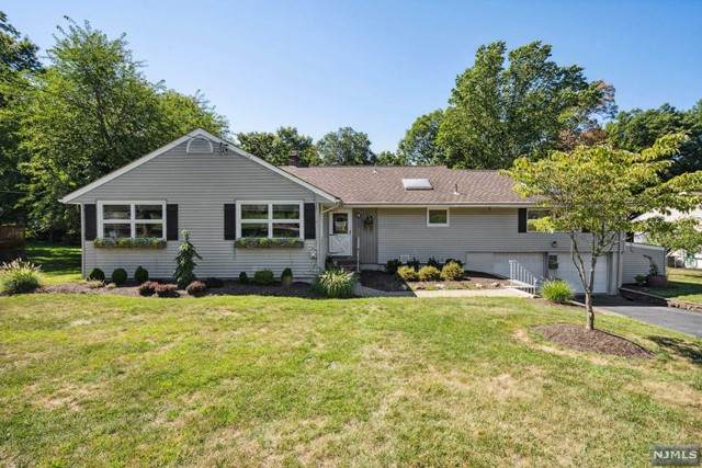 63 Evergreen Drive - Photo 1