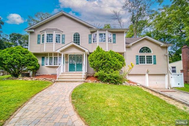 19 Forest Terrace - Photo 1