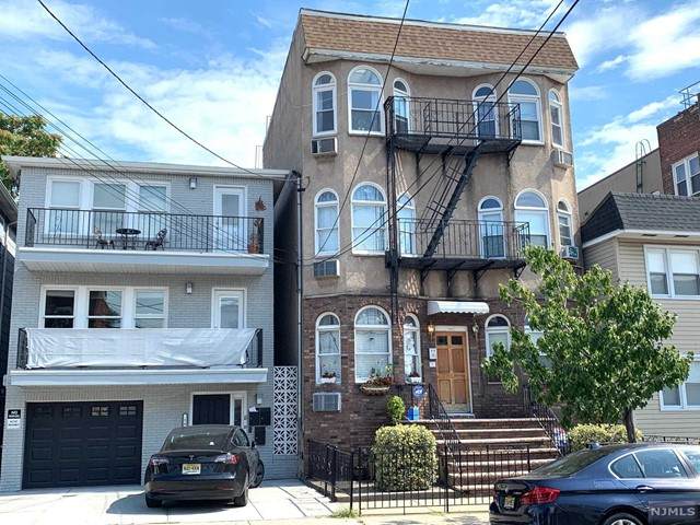 12 Poplar Street - Photo 1