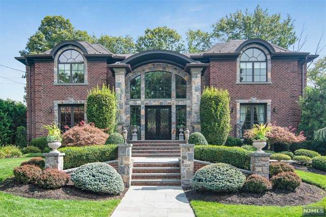 18 Maple Street - Photo 1