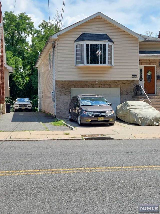 260 Union Avenue - Photo 1