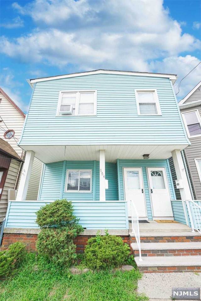 854 Paterson Avenue - Photo 1