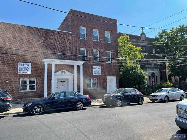 26 Greenville Avenue - Photo 1