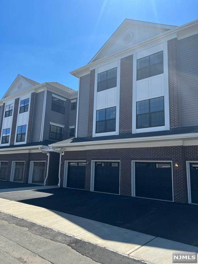 18 Harvest Way - Photo 1