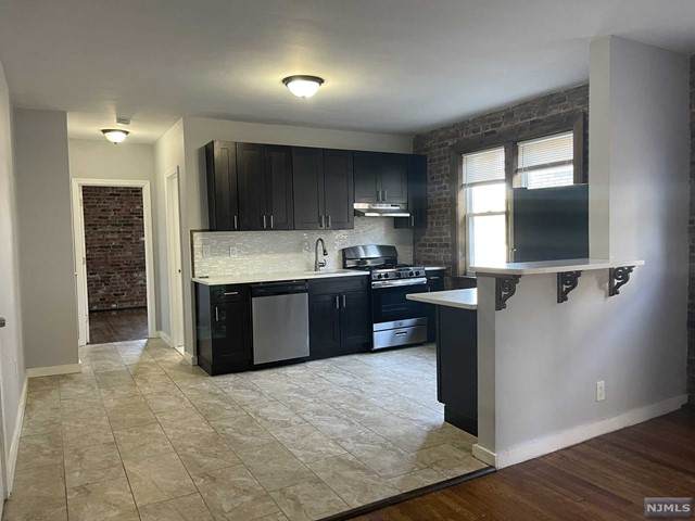 78-80 Carmer Avenue - Photo 1