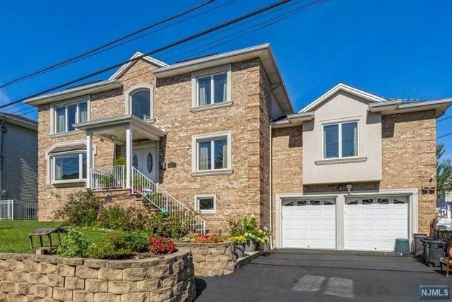 330 Lincoln Street - Photo 1