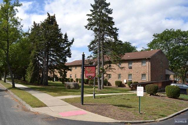 89A Hawthorne Avenue - Photo 1