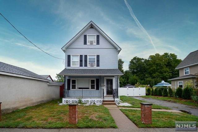 8 Smith Avenue - Photo 1