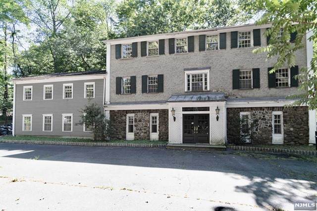 320 Runnymede Road - Photo 1