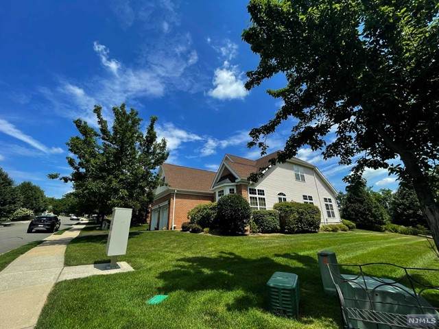 102 Ondish Way - Photo 1