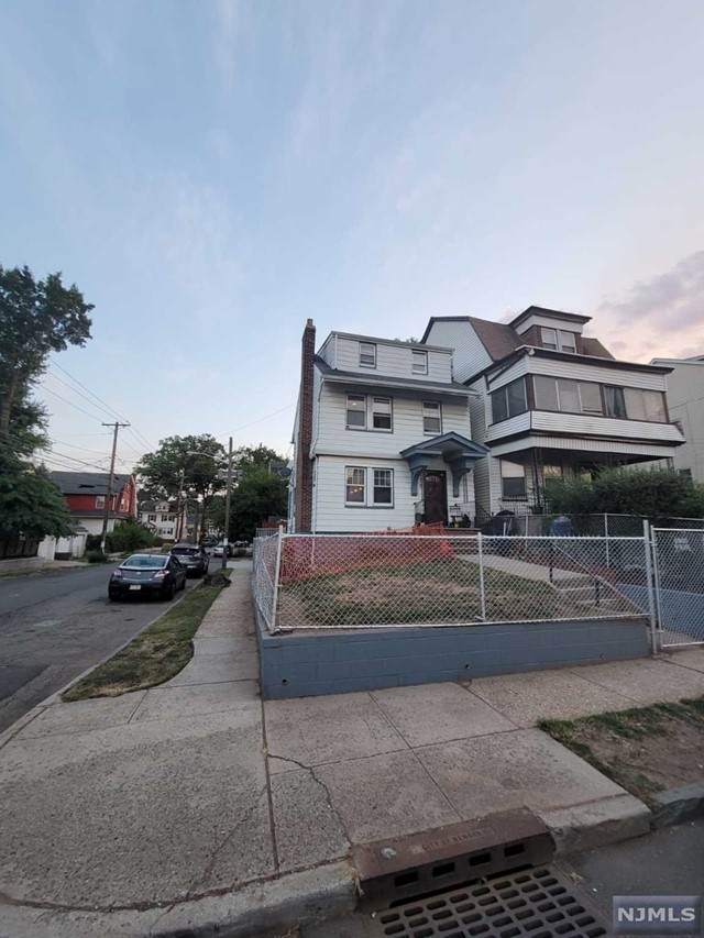 130 Renner Avenue - Photo 1
