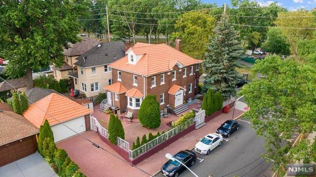 7815 Palisade Avenue - Photo 1